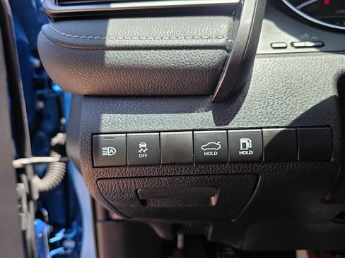 Used 2019 Toyota Camry SE FWD image 41