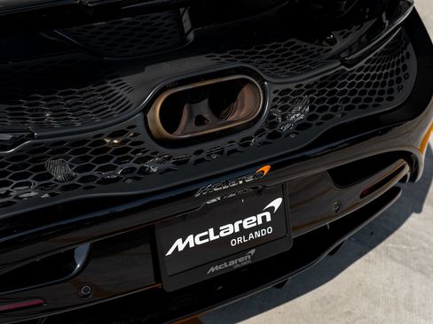 Used 2024 McLaren 750S RWD image 40