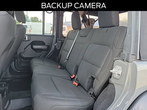 Used 2021 Jeep Wrangler Unlimited Sport AWD/4WD image 14