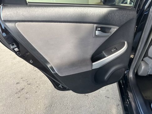 Used 2012 Toyota Prius One image 18