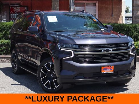 Used 2022 Chevrolet Tahoe RST w/ Luxury Package AWD/4WD image 2