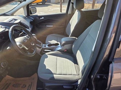 Used 2016 Ford C-MAX SE w/ Equipment Group 202A image 18