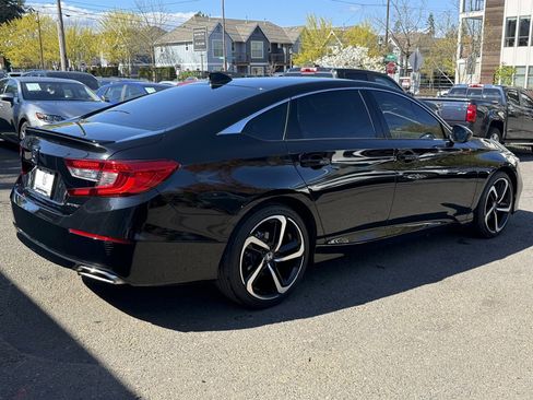 Used 2020 Honda Accord Sport image 8