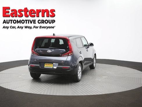 Used 2020 Kia Soul S FWD image 38