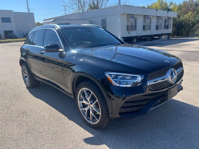 Used 2021 Mercedes-Benz GLC 300 4MATIC image 4