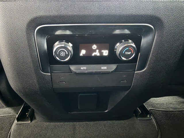Used 2025 Chevrolet Suburban LS AWD/4WD image 12