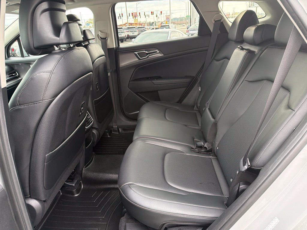 Used 2023 Kia Sportage SX FWD image 22