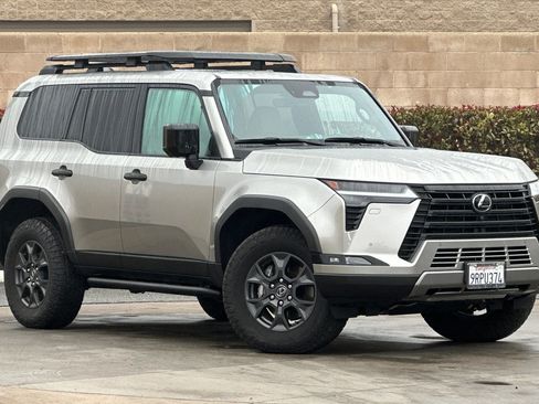 Certified 2024 Lexus GX 550 550 Overtrail+ image 2