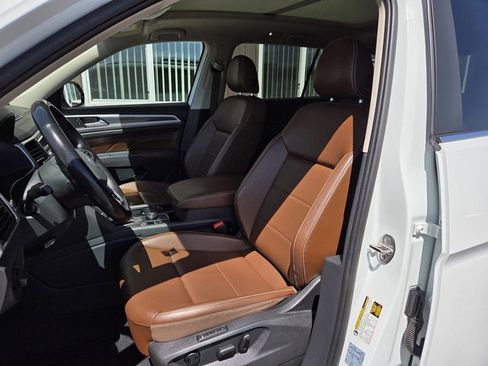 Used 2021 Volkswagen Atlas SEL R-Line AWD/4WD image 20
