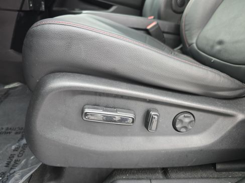 Certified 2024 Honda Odyssey Sport image 30