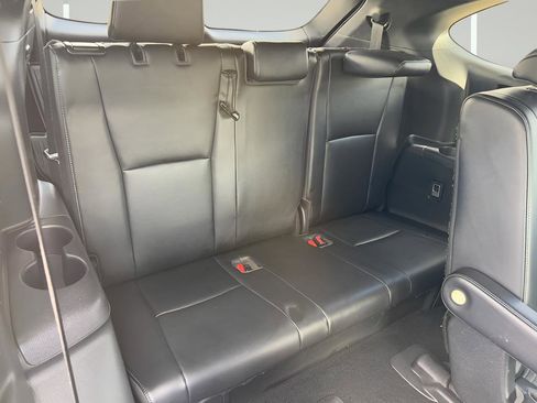 Used 2022 Toyota Highlander XSE image 29