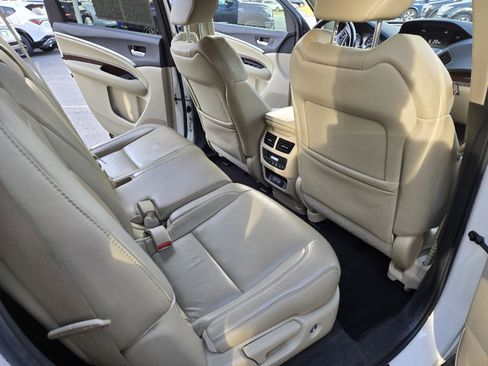 Used 2019 Acura MDX FWD image 26
