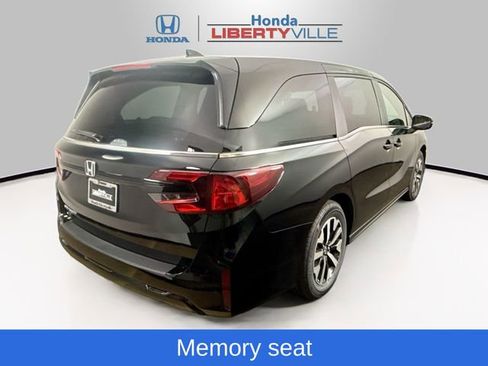 New 2026 Honda Odyssey EX-L image 9