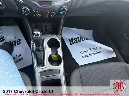 Used 2017 Chevrolet Cruze LT w/ Convenience Package image 16