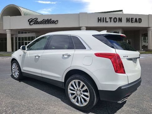Used 2019 Cadillac XT5 Premium Luxury FWD image 4
