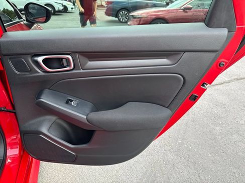 Used 2025 Honda Civic Sport image 36