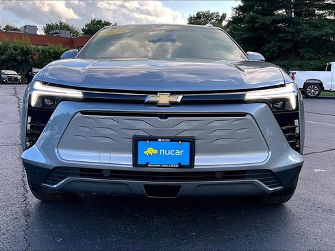 Used 2024 Chevrolet Blazer EV LT AWD/4WD image 33