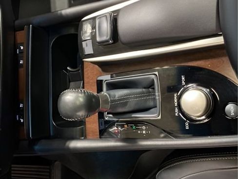 Used 2015 Lexus GS 350 AWD w/ Premium Package image 18