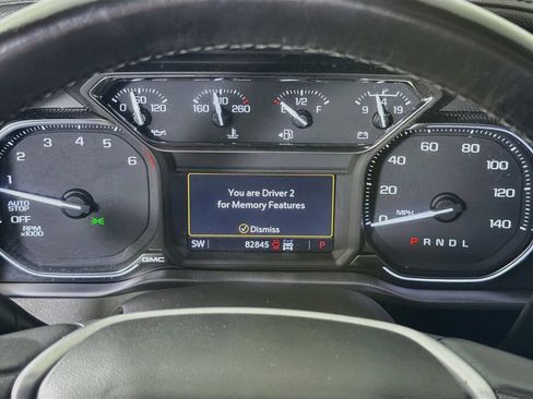 Used 2021 GMC Sierra 1500 SLT AWD/4WD image 16