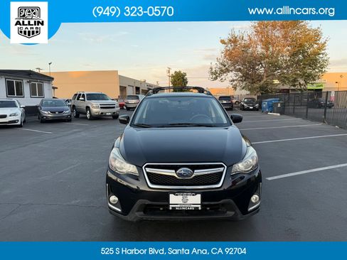 Used 2017 Subaru Crosstrek 2.0i Premium w/ Popular Package #2 AWD/4WD image 2