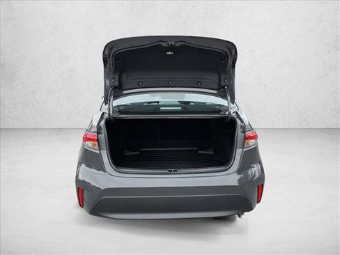 Used 2024 Toyota Corolla LE image 8