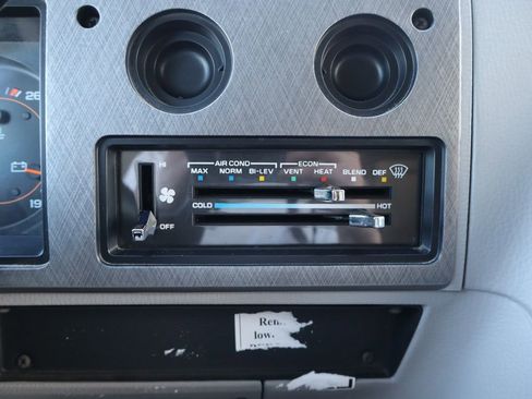 Used 1994 GMC G3500 Vandura image 31