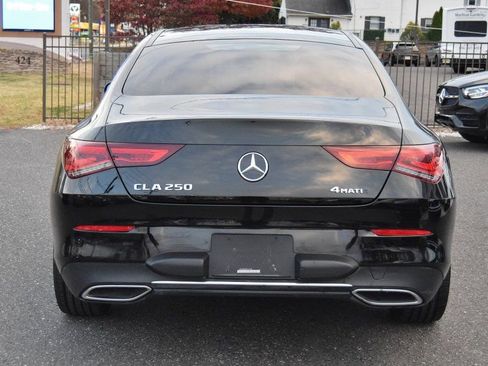 Used 2021 Mercedes-Benz CLA 250 4MATIC w/ Premium Package image 8