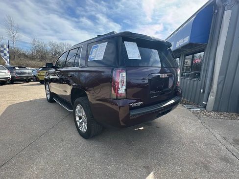 Used 2017 GMC Yukon SLE w/ SLE Value Package image 6