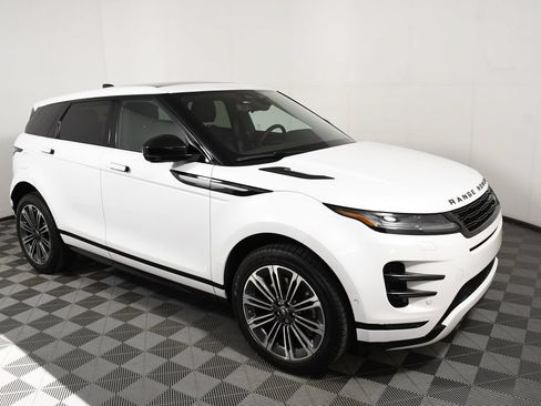 Certified 2026 Land Rover Range Rover Evoque Dynamic SE AWD/4WD image 8