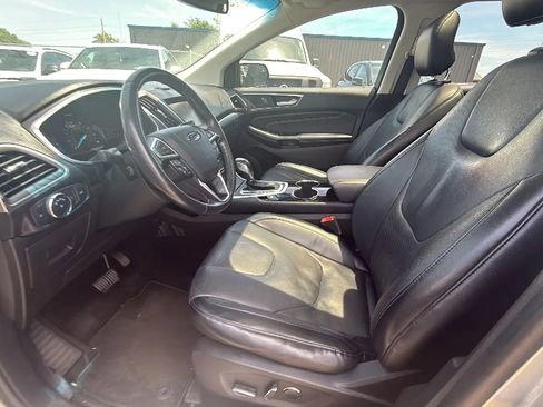 Used 2015 Ford Edge Titanium w/ Equipment Group 301A FWD image 2