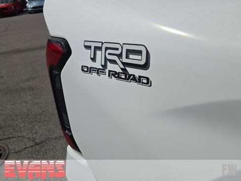New 2026 Toyota Tacoma TRD Off-Road w/ TRD Off Road Upgrade Package AWD/4WD image 3
