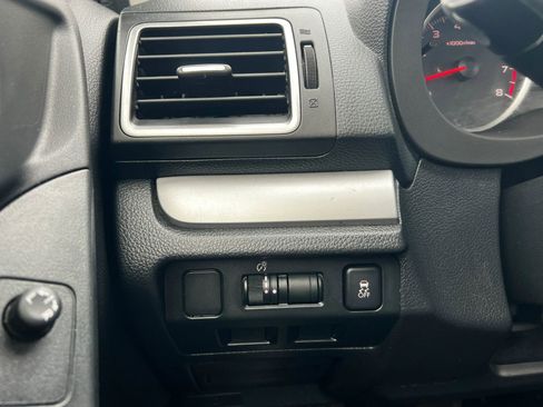 Used 2018 Subaru Forester 2.5i w/ Alloy Wheel Package image 20