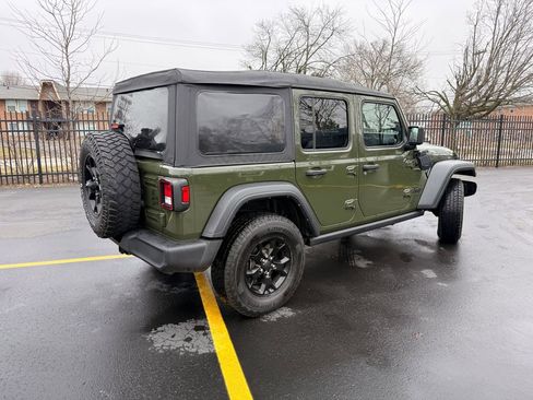 Used 2021 Jeep Wrangler Unlimited Sport image 7