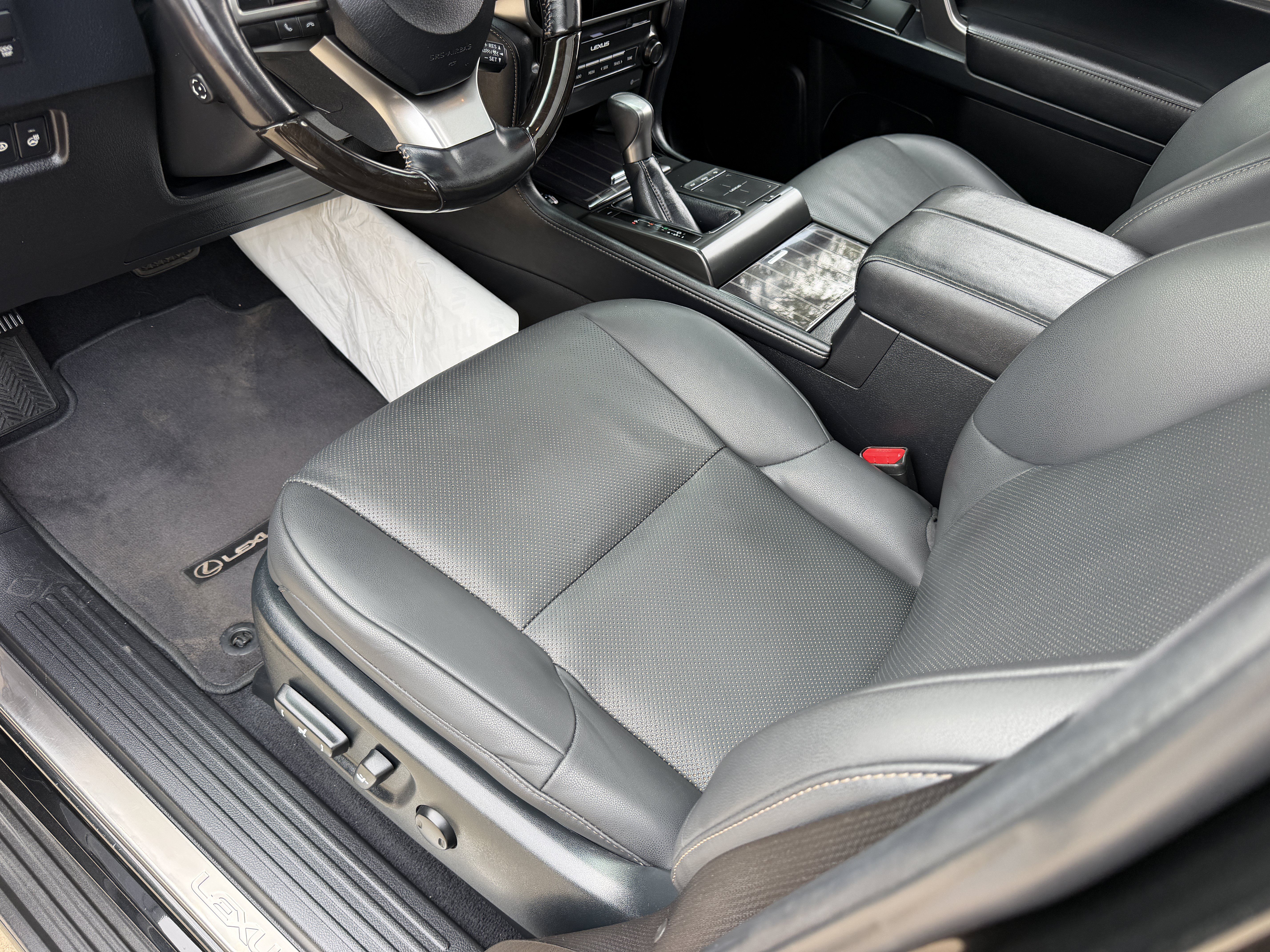 Used 2022 Lexus GX 460 Premium w/ Premium Package AWD/4WD image 37