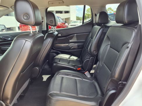 Used 2023 GMC Acadia SLT AWD/4WD image 22