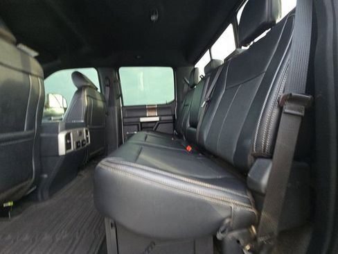 Used 2022 Ford F250 Lariat w/ Lariat Value Package image 17