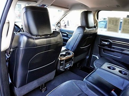 Certified 2022 RAM 3500 Laramie image 21