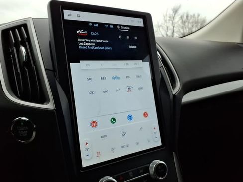 Certified 2023 Ford Edge SEL w/ Convenience Package image 17