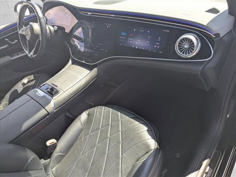 Certified 2023 Mercedes-Benz EQS 580 4MATIC Sedan image 24
