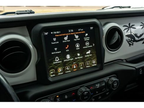 Used 2021 Jeep Wrangler Unlimited Islander image 21