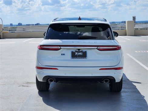 New 2026 Lincoln Corsair Premiere image 6