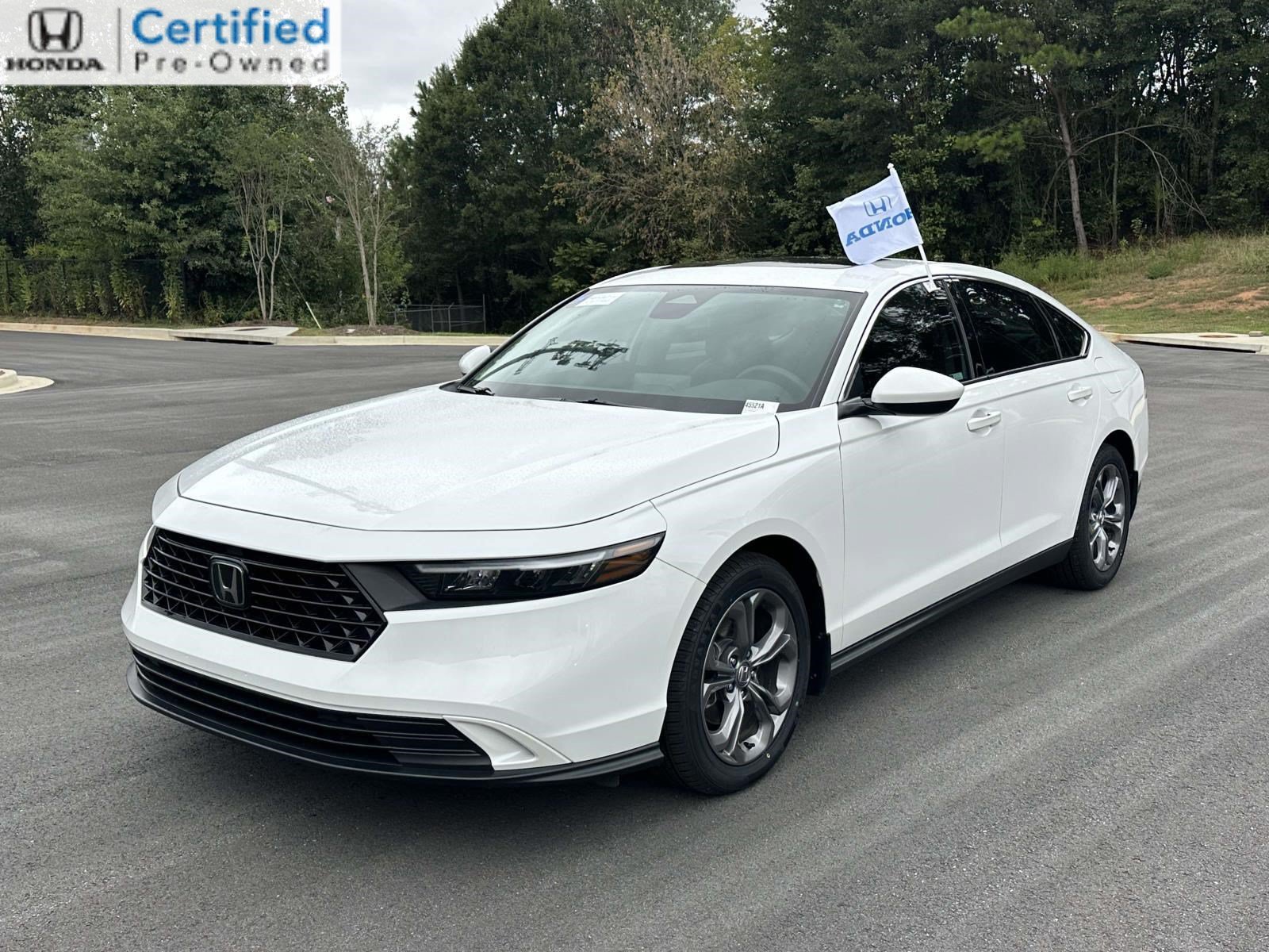 Certified 2024 Honda Accord EX image 3