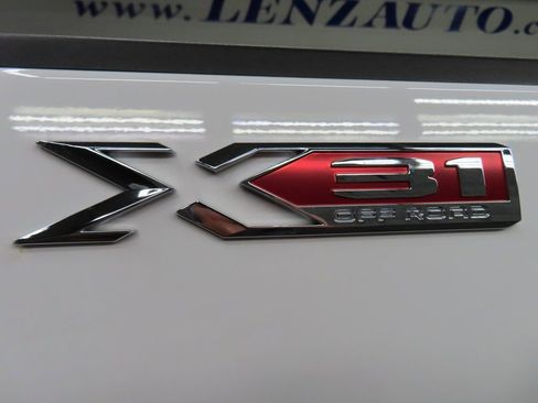 Used 2025 GMC Sierra 2500 SLE image 47