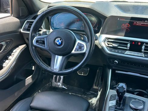 Used 2019 BMW 330i Sedan w/ M Sport Package RWD image 16