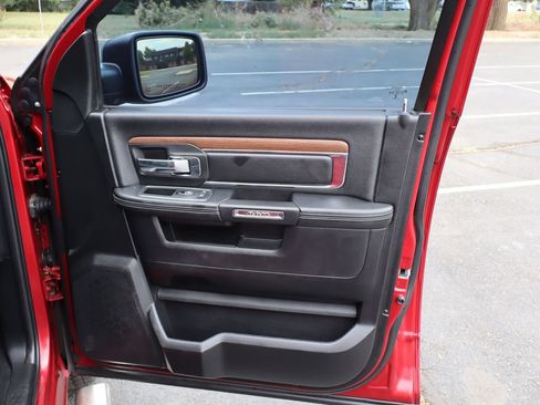 Used 2014 RAM 1500 Laramie AWD/4WD image 26