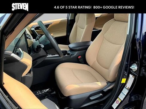 Used 2019 Toyota RAV4 XLE w/ All Weather Liner Package AWD/4WD image 23