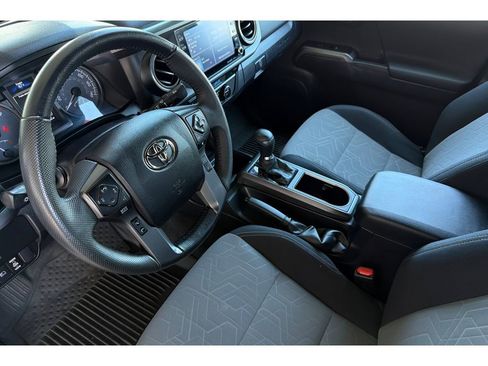 Certified 2023 Toyota Tacoma TRD Off-Road w/ Advanced Technology Package AWD/4WD image 10