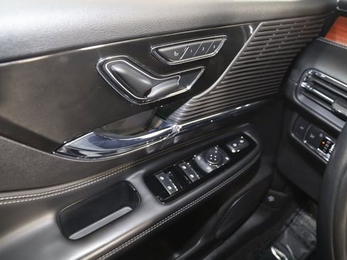 Used 2022 Lincoln Corsair Reserve w/ Elements Package image 30
