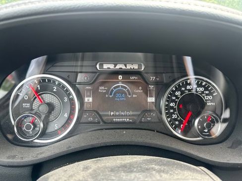 Used 2023 RAM 2500 Laramie AWD/4WD image 6