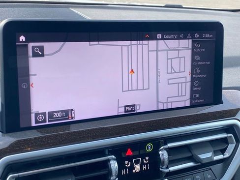 Used 2024 BMW X3 xDrive30i image 11